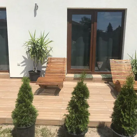 Ferienhaus Privat Tropical House With Jacuzzi Siófok